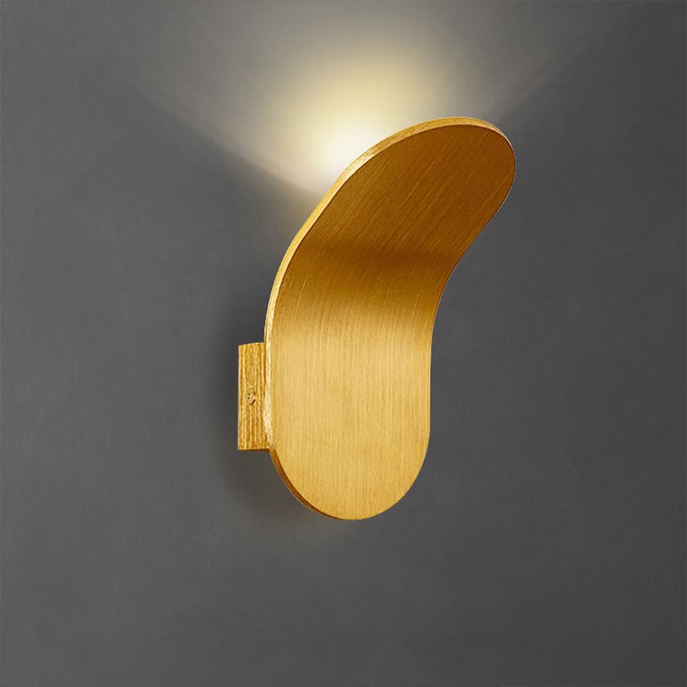 Modern Wall Light | Brushed Brass Curved Leaf-Shaped Sconce