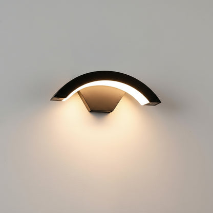 Modern Wall Light | IP65 Waterproof Curved Arch LED Outdoor Sconce 10W